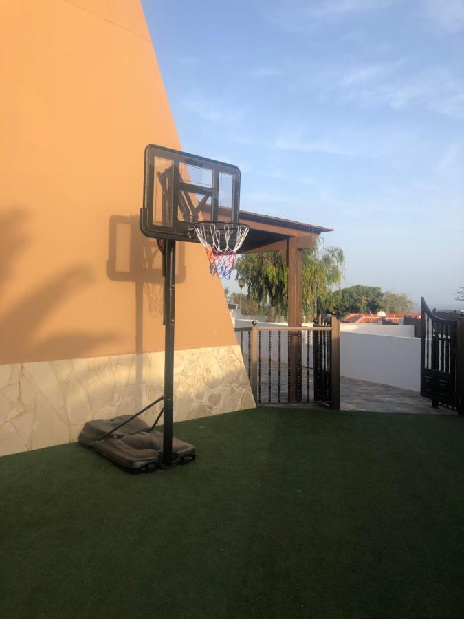 Villa De Lujo Que Mira Al Mar La Oliva Exterior foto